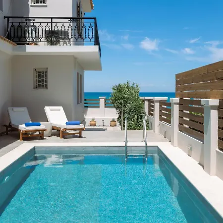 Elizabeth - Seafront Classic Villa! Βίλα